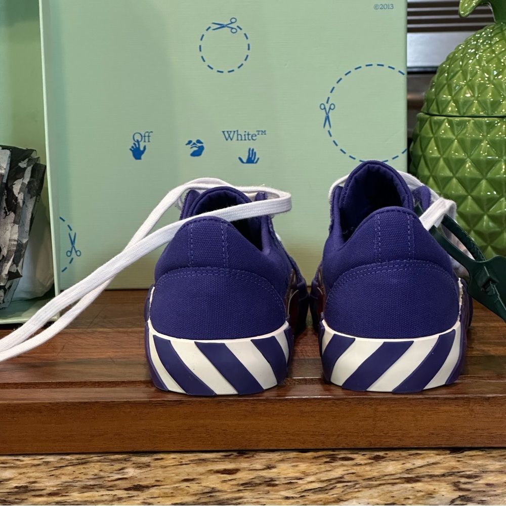 Off-White c/o Virgil Abloh Violet/Violet Sneakers Limited - Picture 4 of 12